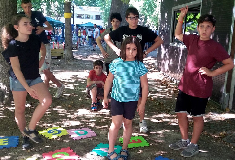 Giochi in movimento per Giovani nel Tempo Giochi in movimento per Giovani nel Tempo